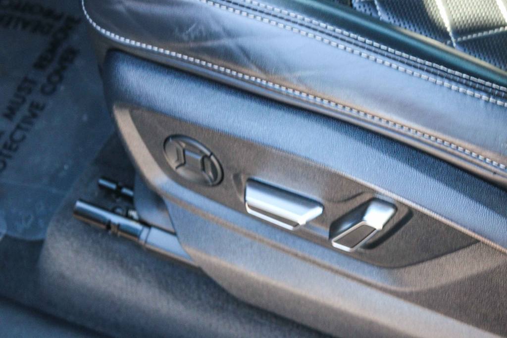 Thumbnail: 2021 Audi SQ8 - 20