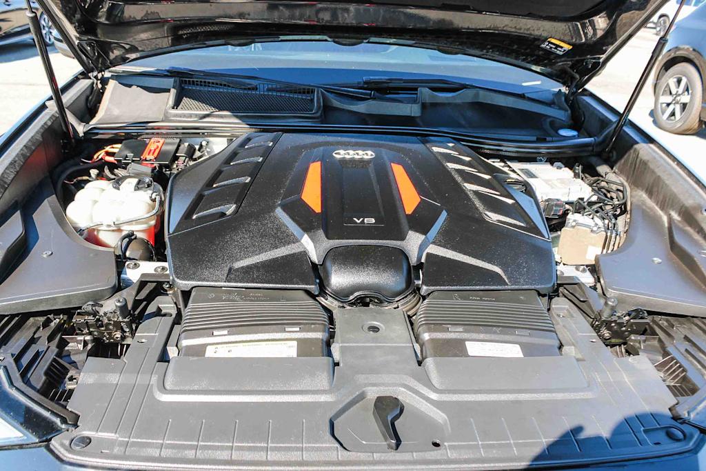 Thumbnail: 2021 Audi SQ8 - 7