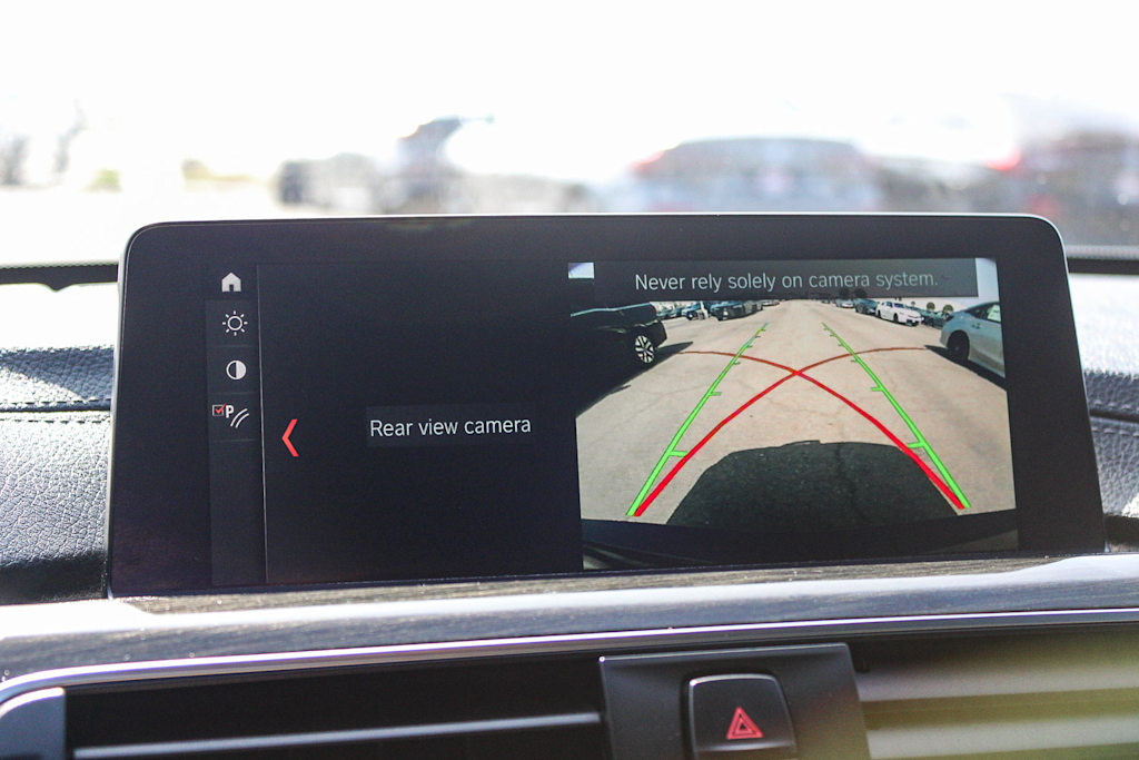 Thumbnail: 2018 BMW 3 Series - 27