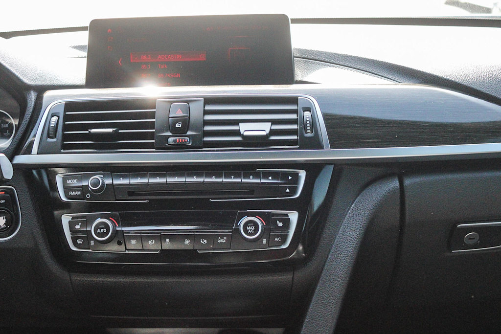 Thumbnail: 2018 BMW 3 Series - 13