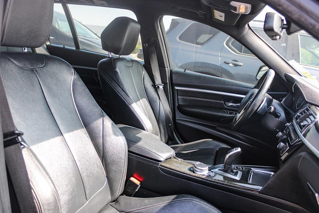 Thumbnail: 2018 BMW 3 Series - 10