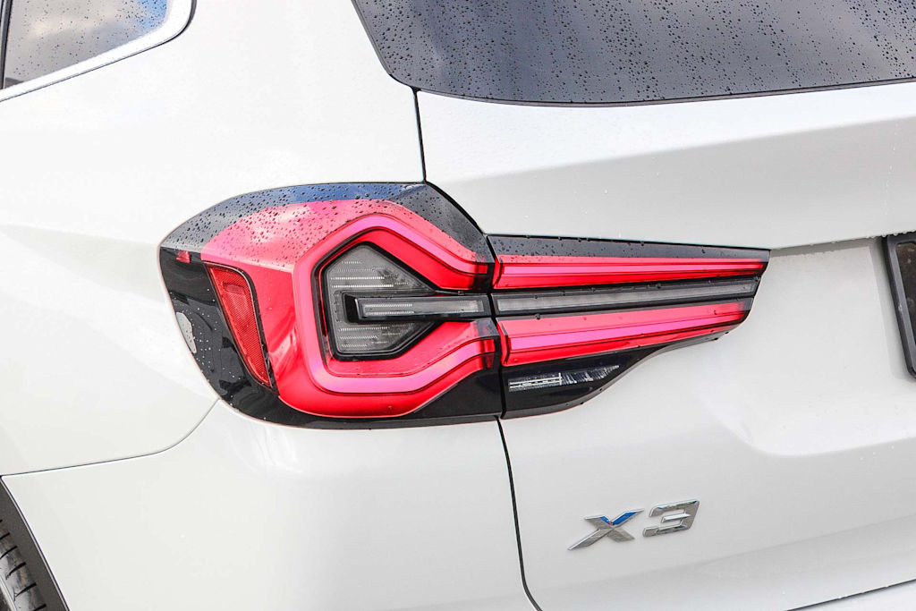 Thumbnail: 2023 BMW X3 - 21
