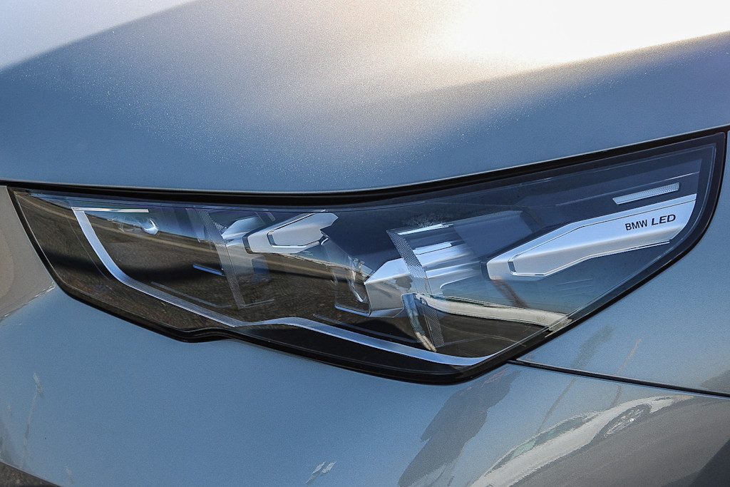 Thumbnail: 2025 BMW i5 - 23