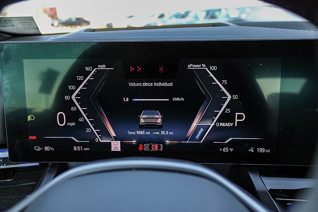 Thumbnail: 2025 BMW i5 - 16