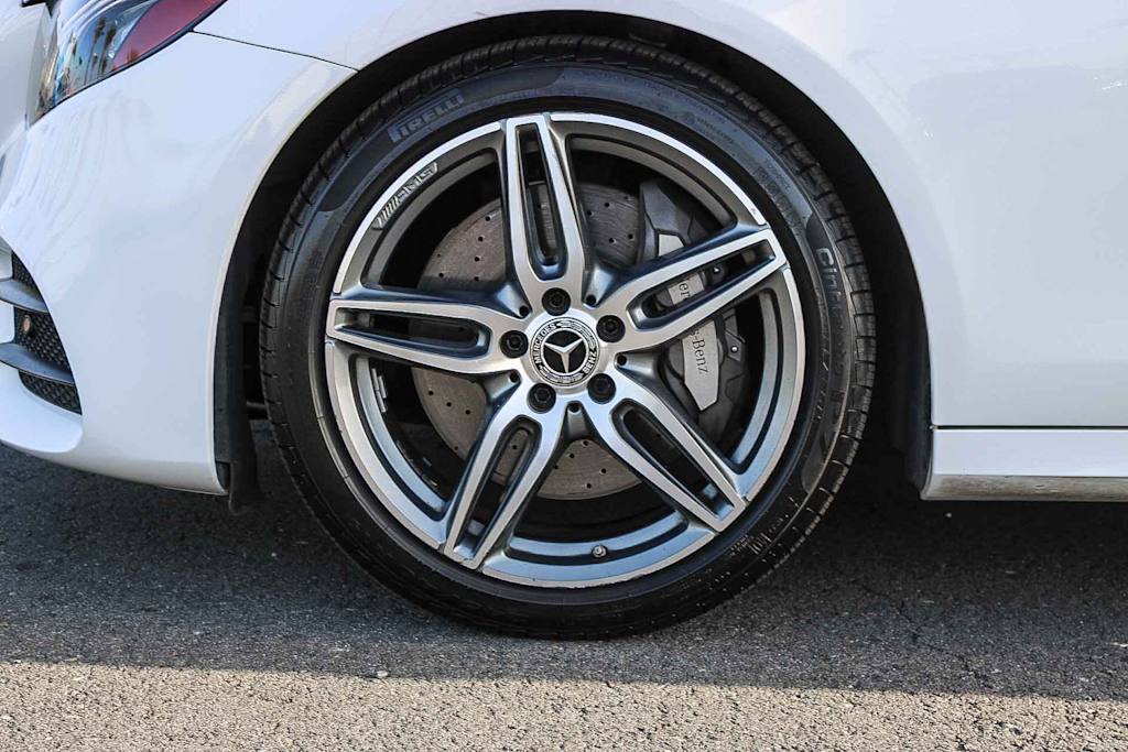 Thumbnail: 2020 Mercedes-Benz E-Class - 22