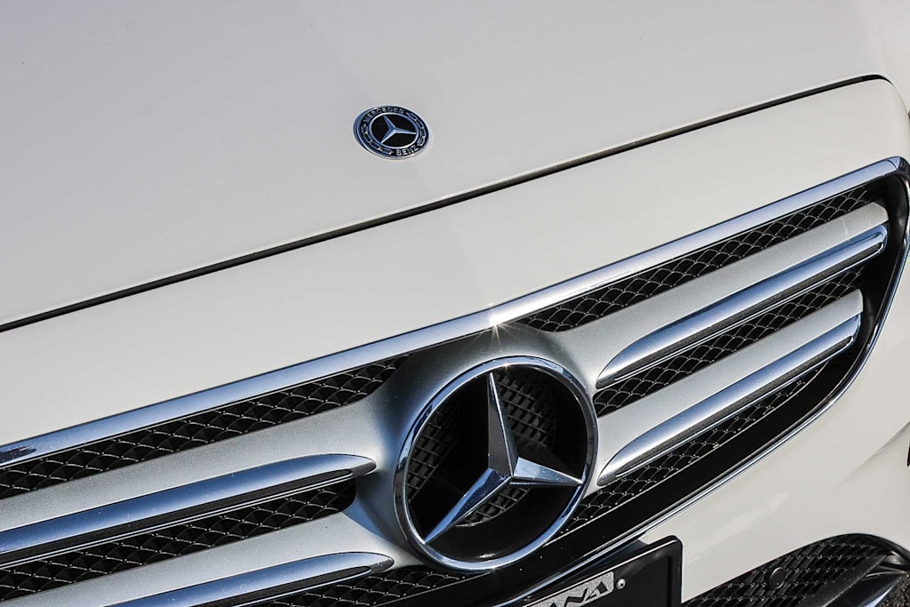 Thumbnail: 2020 Mercedes-Benz E-Class - 6