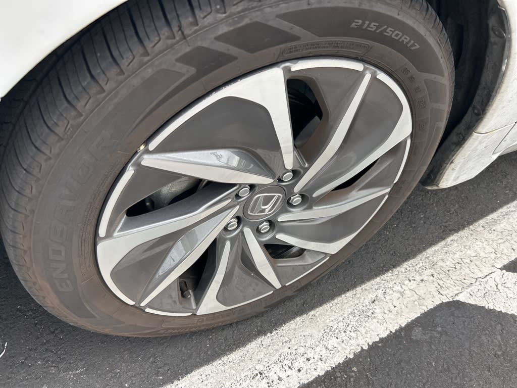 Thumbnail: 2022 Honda Insight - 6