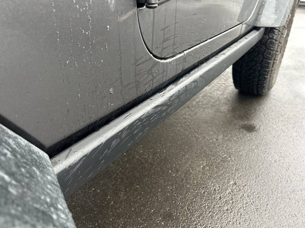 Thumbnail: 2018 Jeep Wrangler - 24