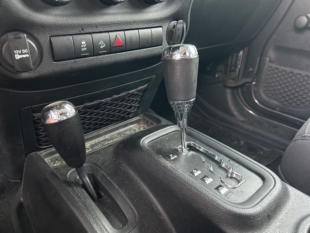 Thumbnail: 2018 Jeep Wrangler - 14