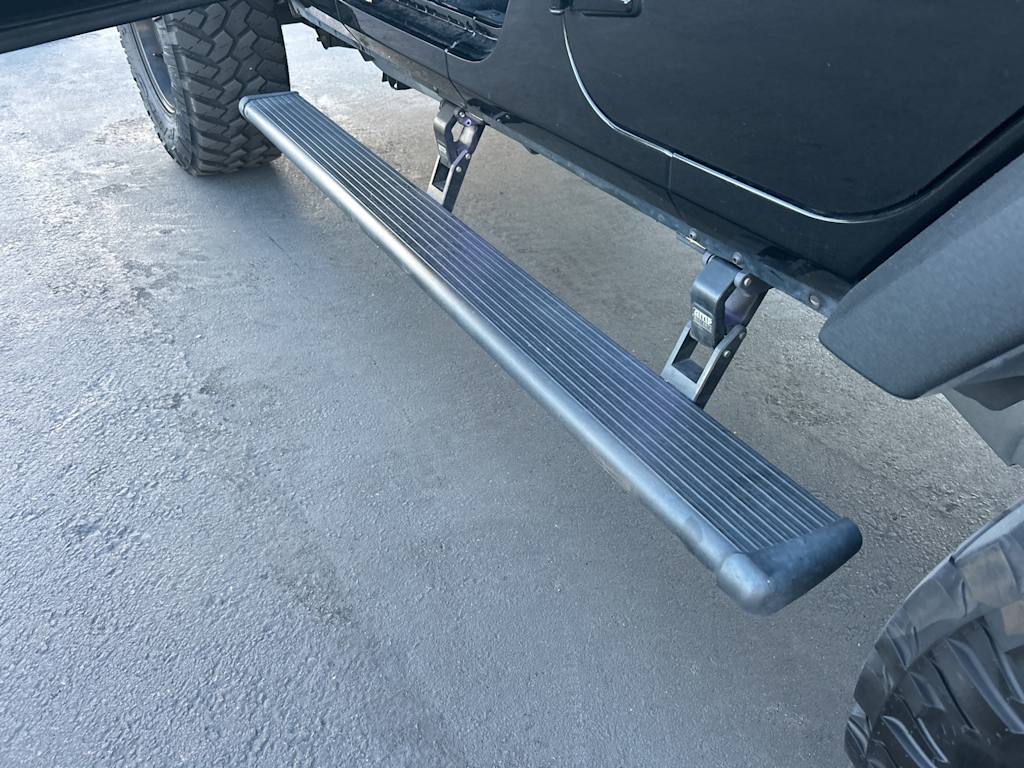 Thumbnail: 2017 Jeep Wrangler - 32