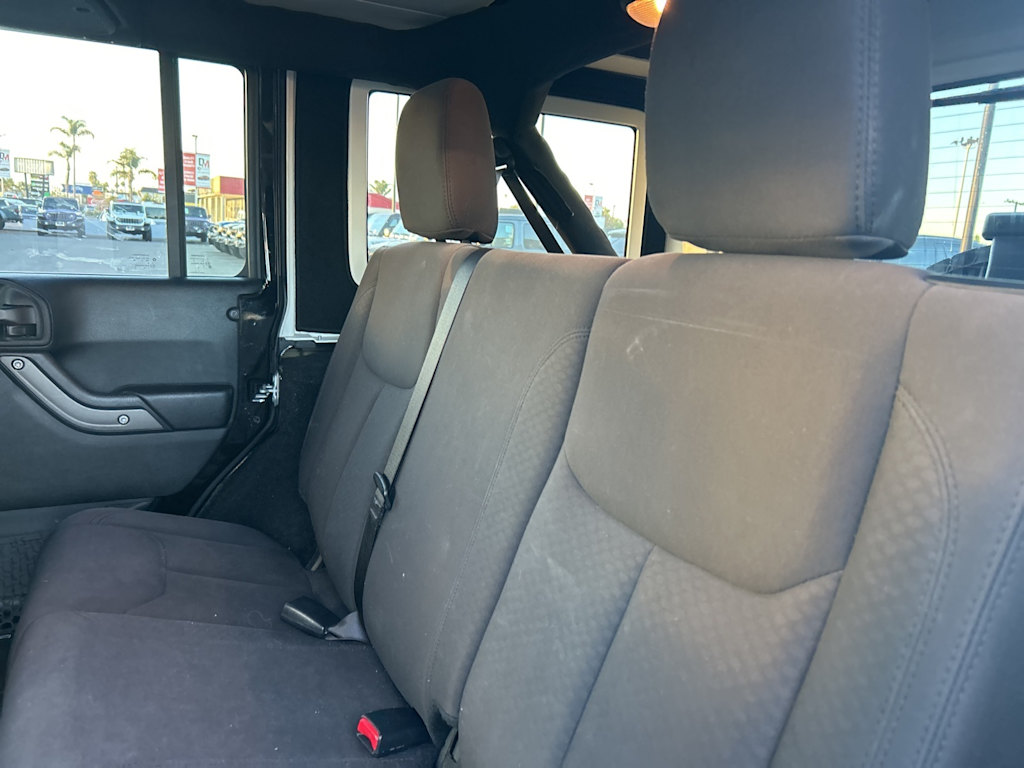 Thumbnail: 2017 Jeep Wrangler - 13