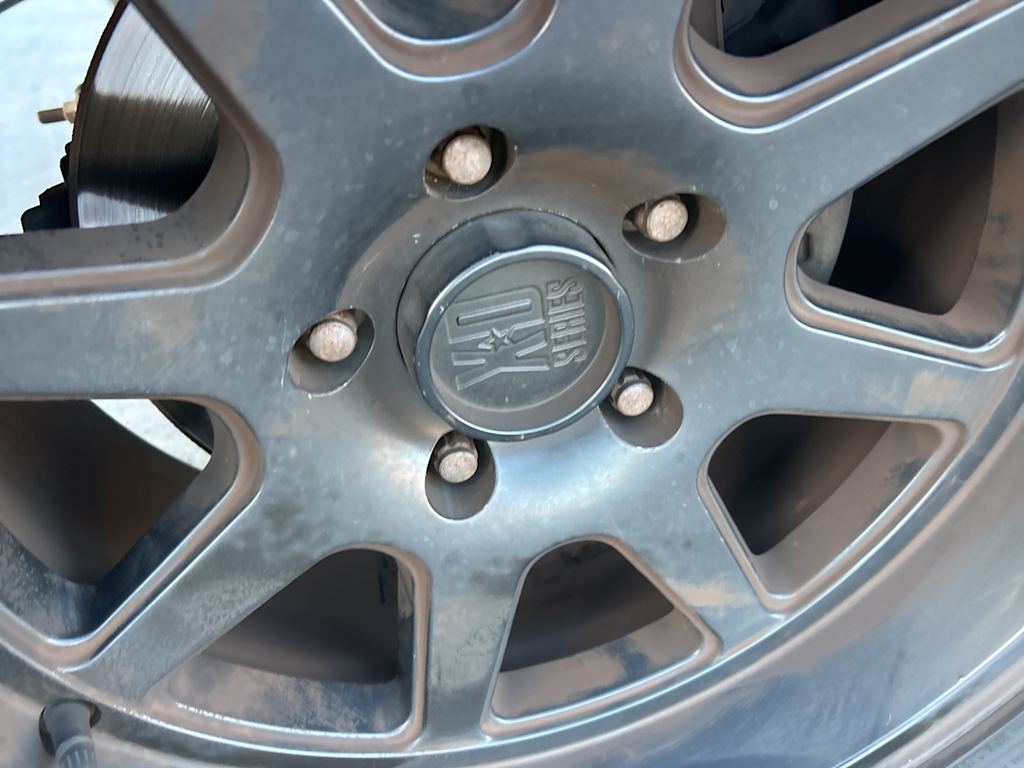 Thumbnail: 2017 Jeep Wrangler - 15