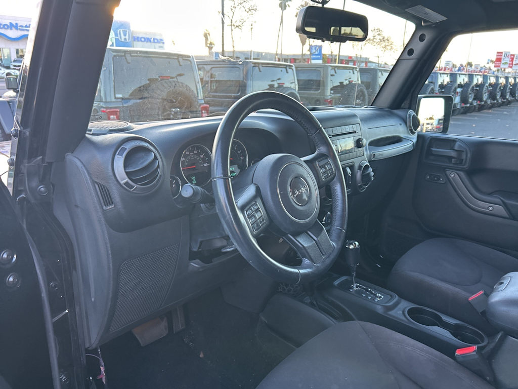 Thumbnail: 2017 Jeep Wrangler - 2