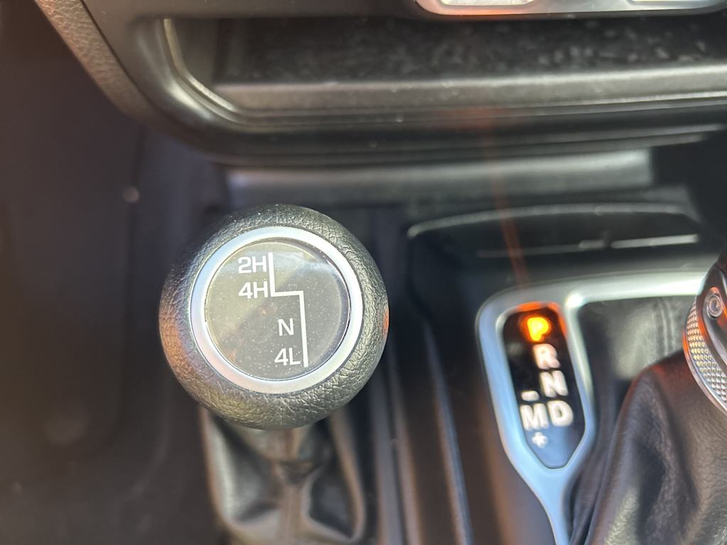 Thumbnail: 2021 Jeep Wrangler - 43
