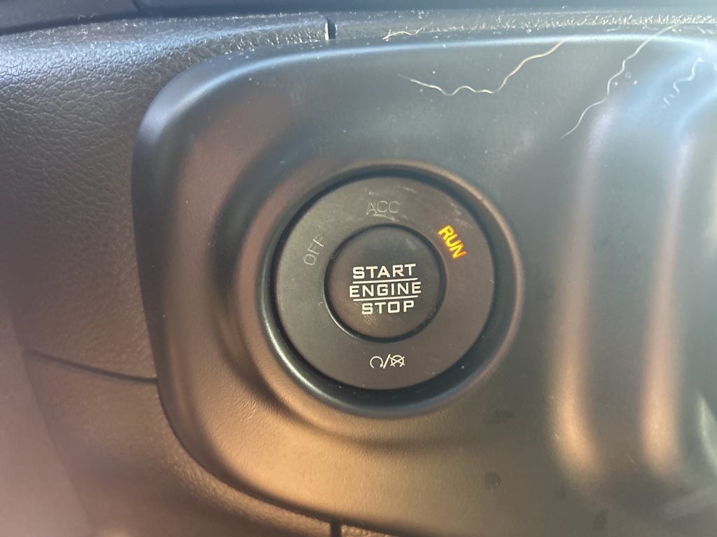 Thumbnail: 2021 Jeep Wrangler - 38