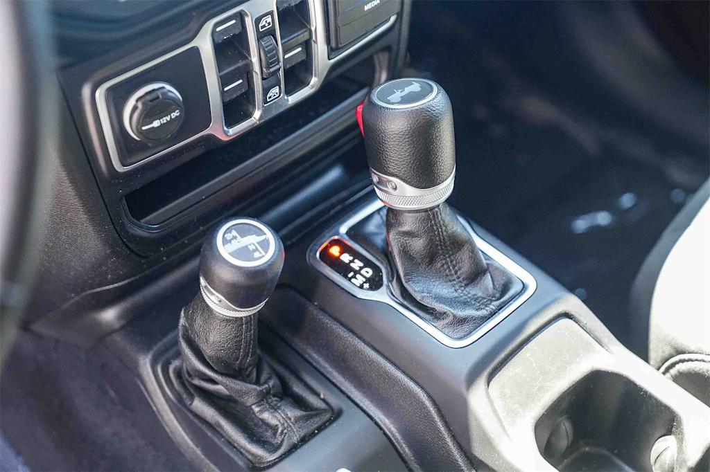 Thumbnail: 2021 Jeep Wrangler - 13