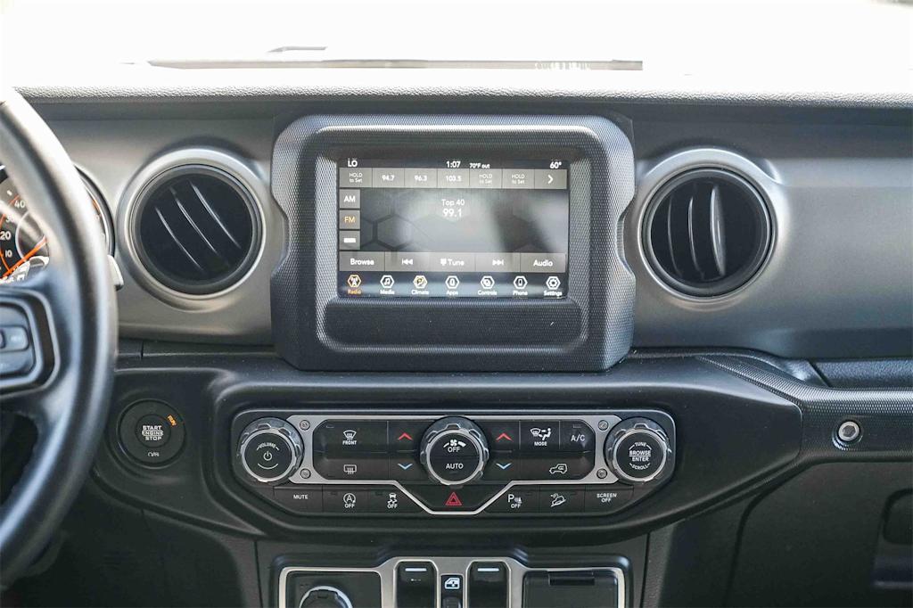 Thumbnail: 2021 Jeep Wrangler - 12