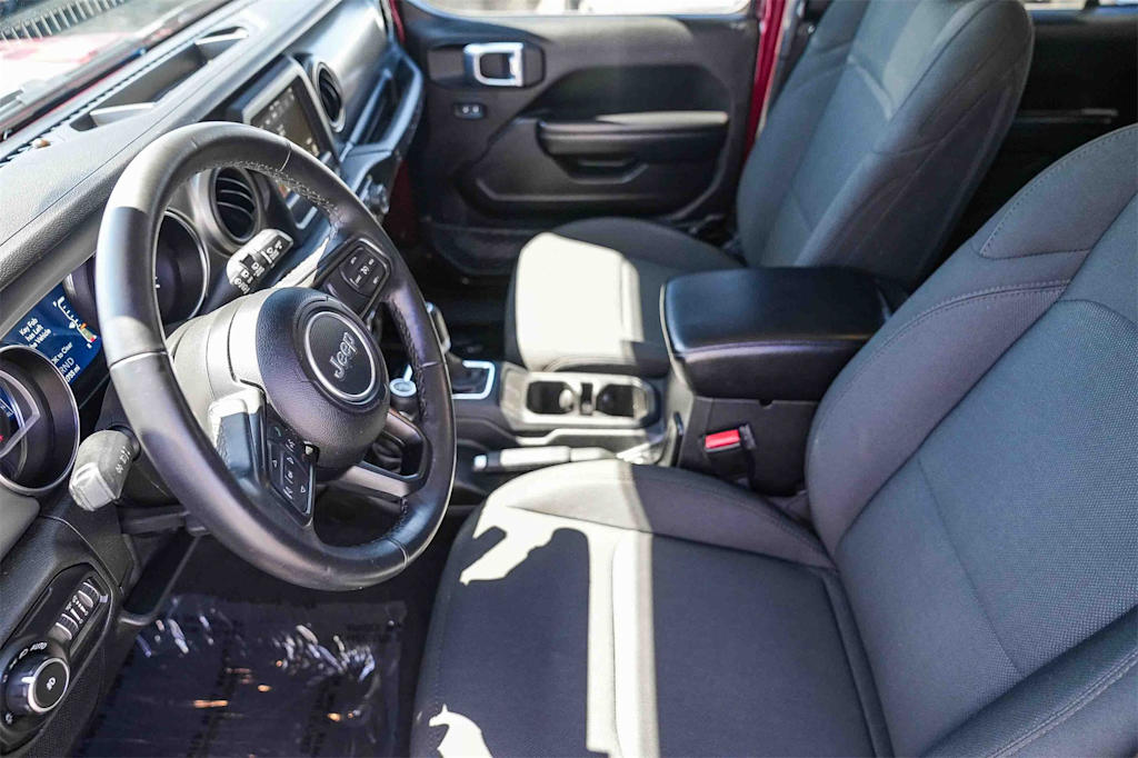 Thumbnail: 2021 Jeep Wrangler - 10