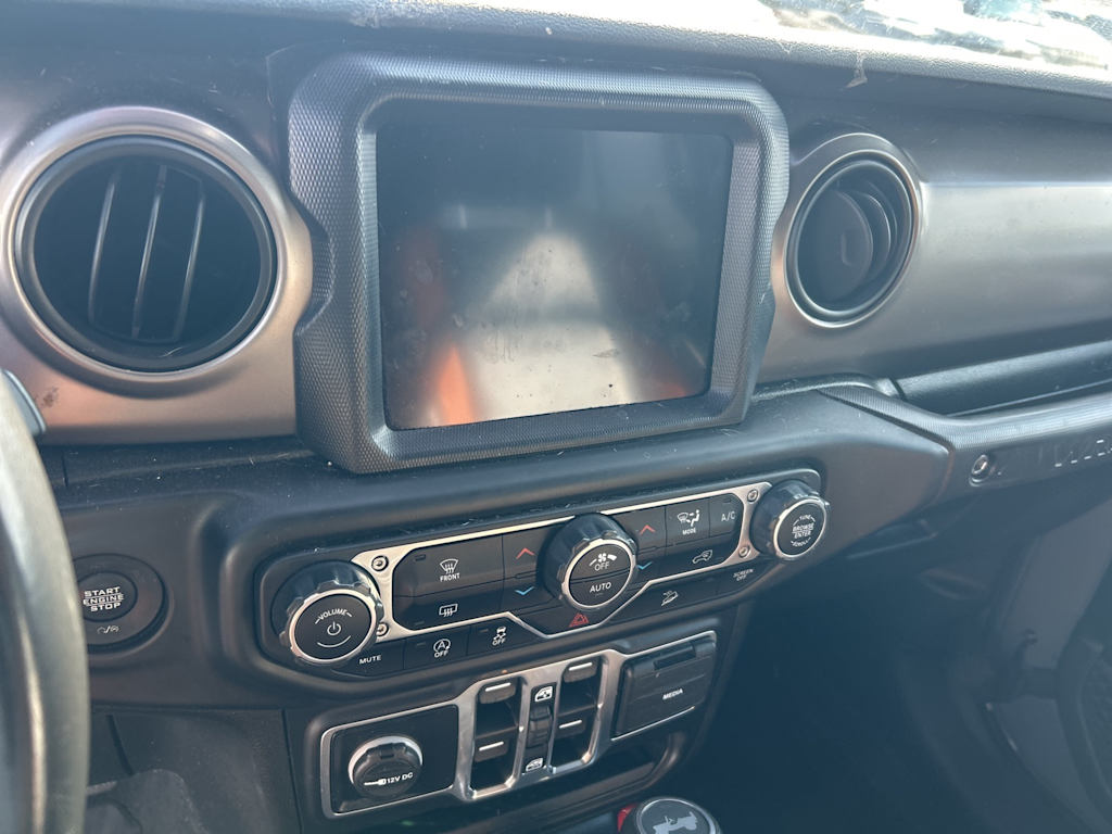 Thumbnail: 2020 Jeep Wrangler - 13