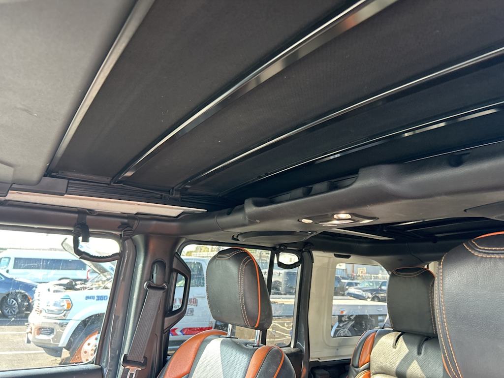 Thumbnail: 2020 Jeep Wrangler - 29