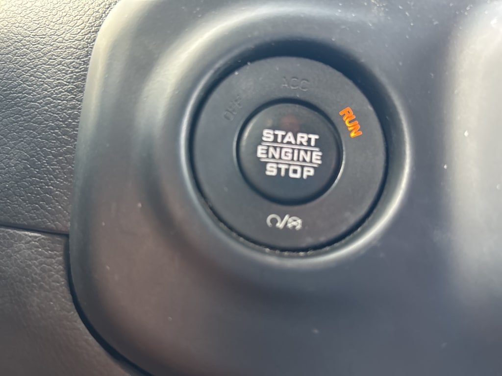 Thumbnail: 2019 Jeep Wrangler - 40