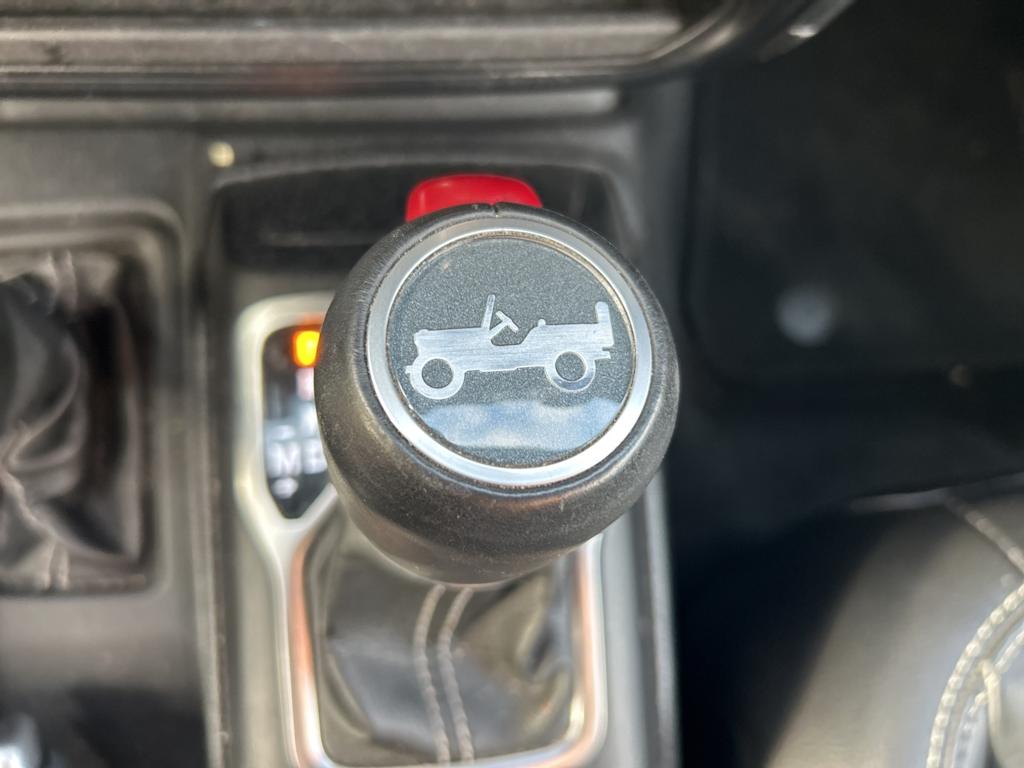 Thumbnail: 2019 Jeep Wrangler - 45