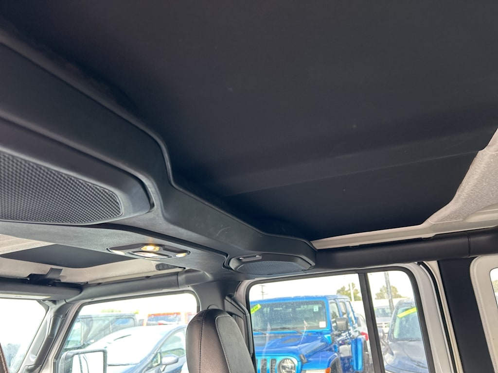 Thumbnail: 2019 Jeep Wrangler - 37