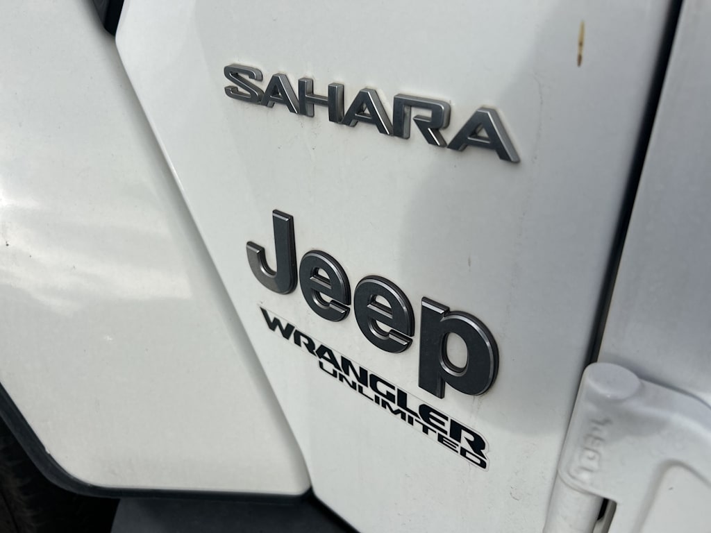Thumbnail: 2019 Jeep Wrangler - 24