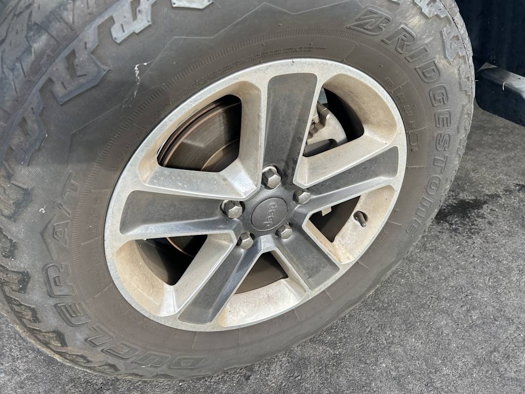 Thumbnail: 2019 Jeep Wrangler - 7