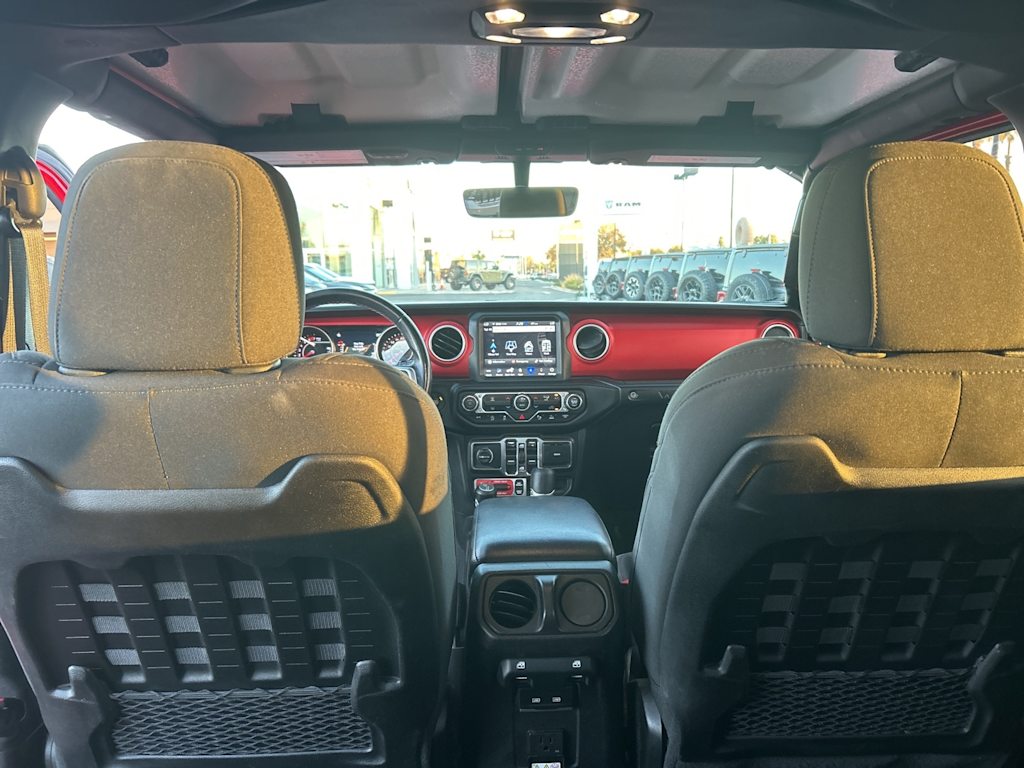 Thumbnail: 2021 Jeep Wrangler - 9