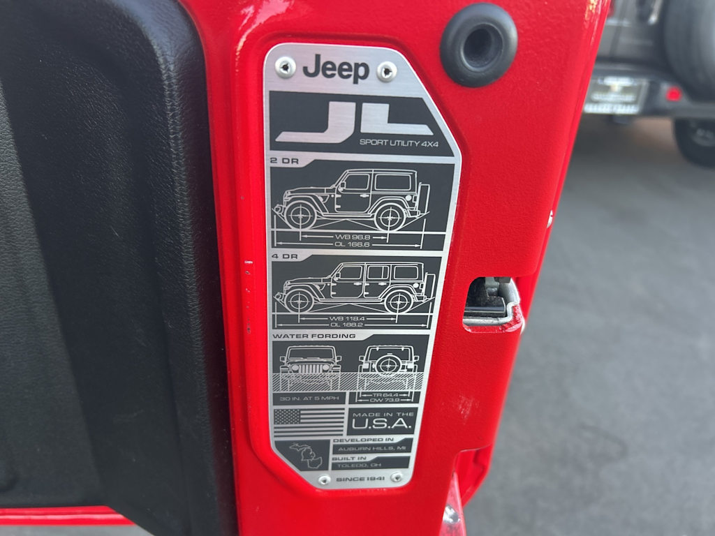 Thumbnail: 2021 Jeep Wrangler - 19