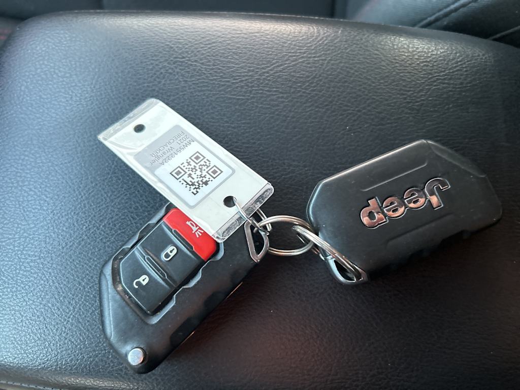 Thumbnail: 2021 Jeep Wrangler - 18