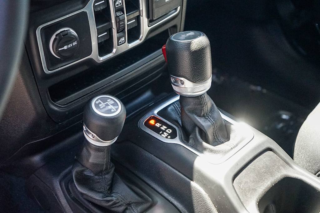 Thumbnail: 2023 Jeep Wrangler - 10