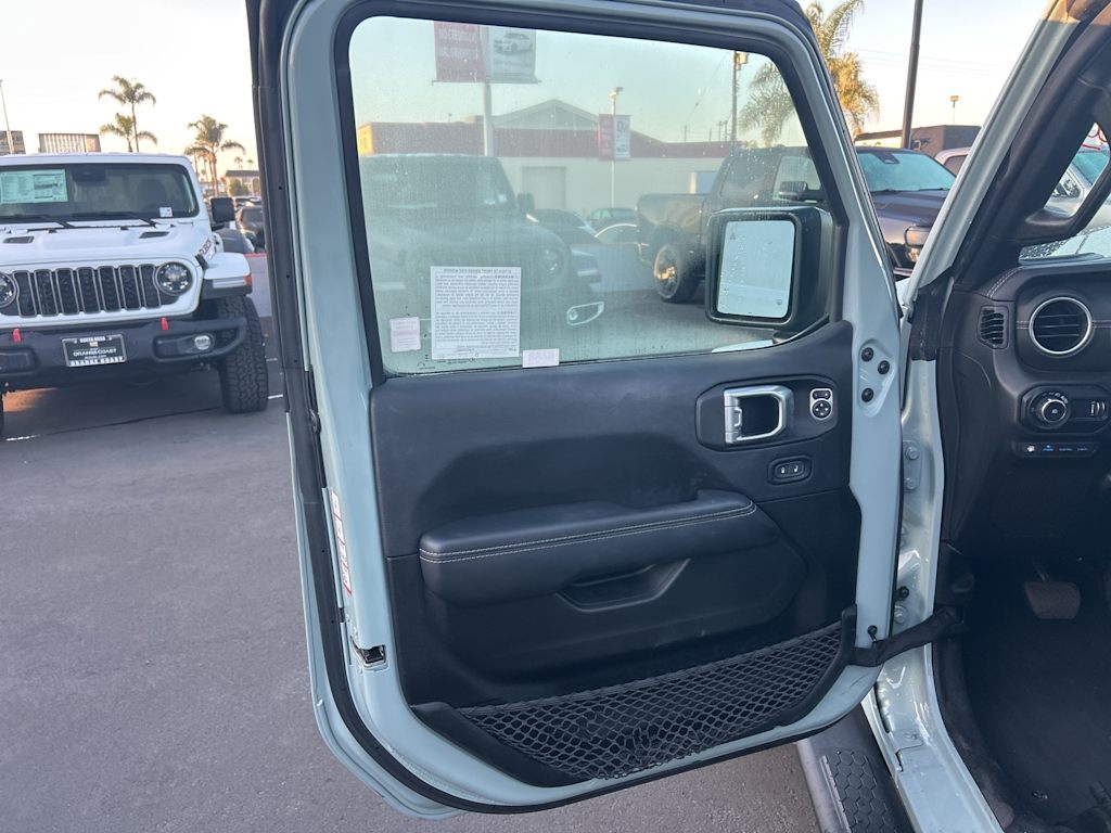 Thumbnail: 2023 Jeep Wrangler - 31