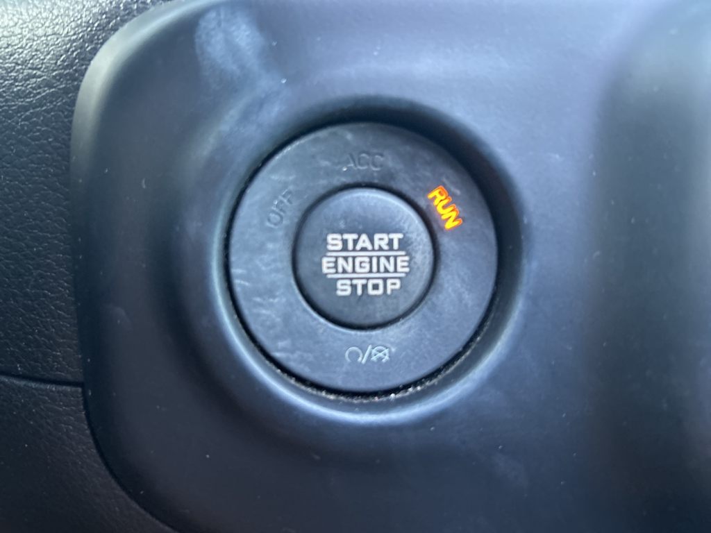 Thumbnail: 2023 Jeep Wrangler - 35