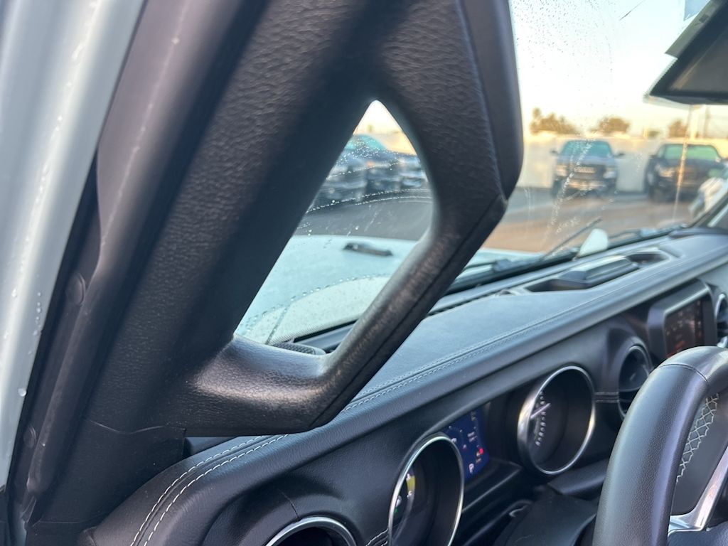 Thumbnail: 2023 Jeep Wrangler - 32