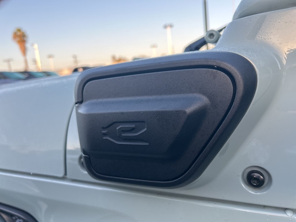 Thumbnail: 2023 Jeep Wrangler - 22