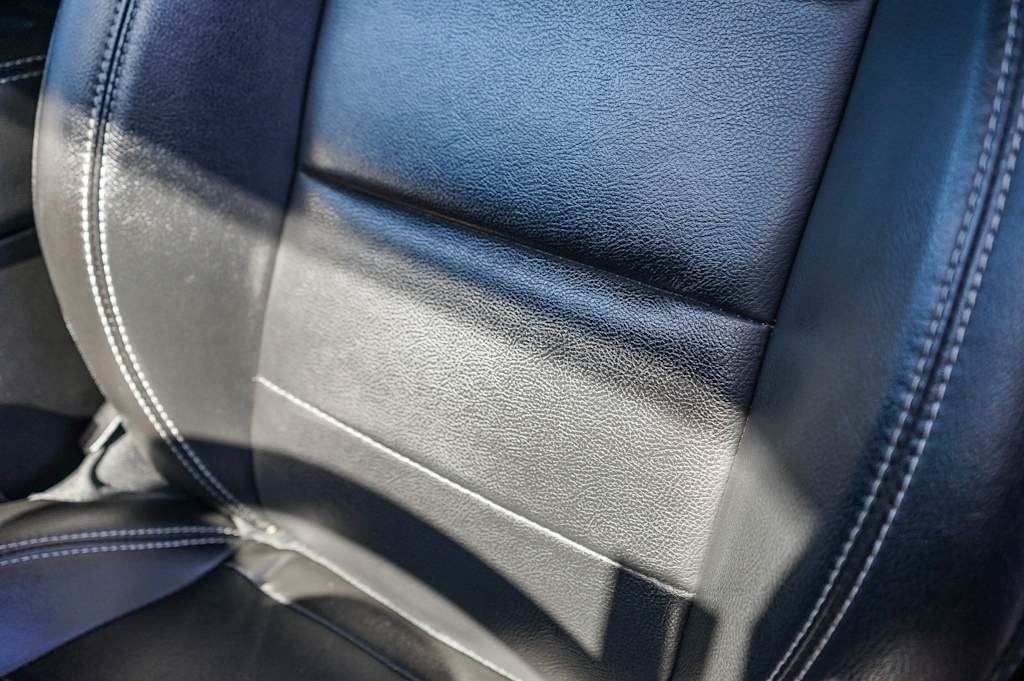 Thumbnail: 2023 Jeep Wrangler - 24