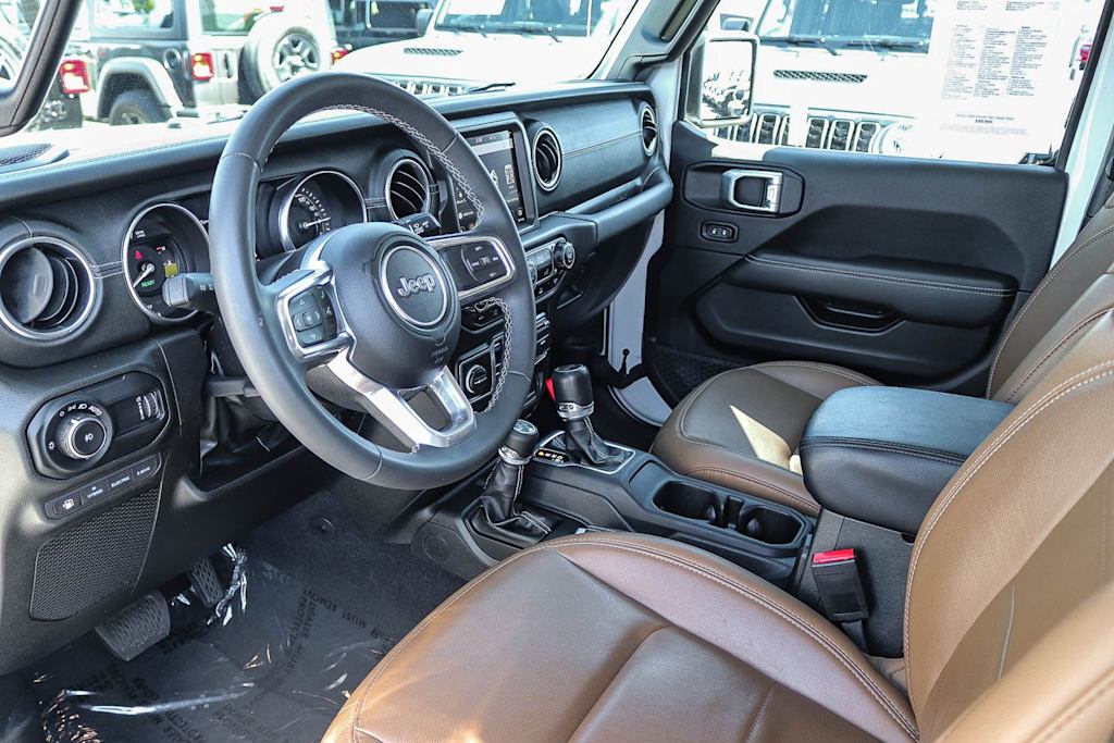 Thumbnail: 2023 Jeep Wrangler - 26