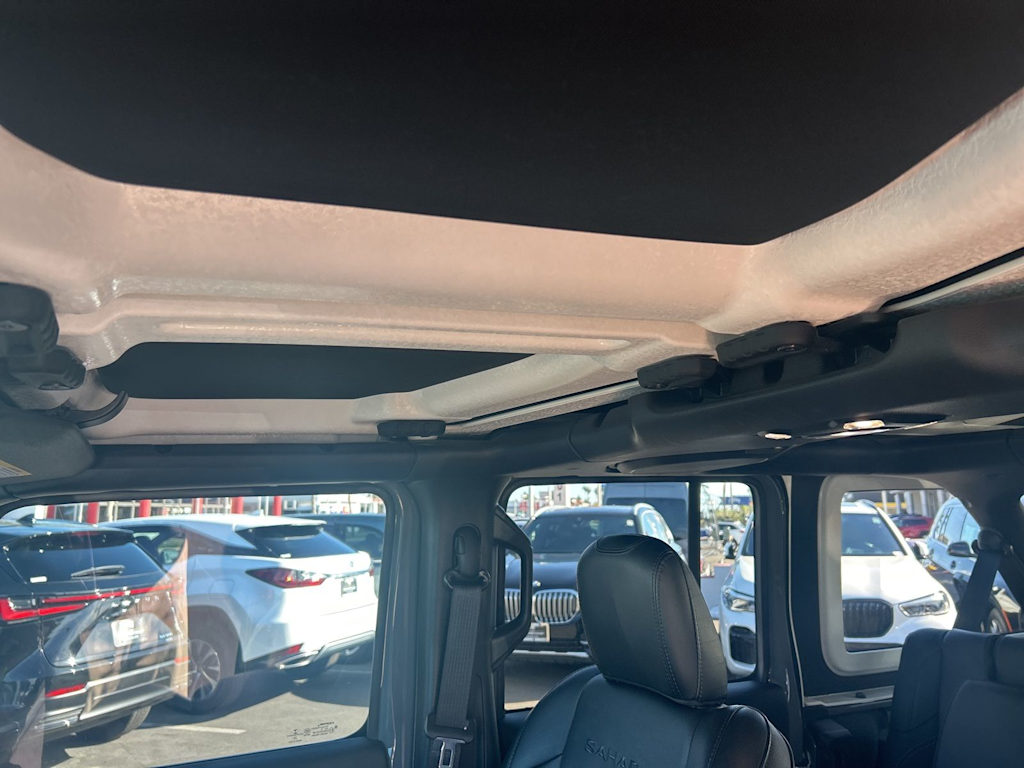 Thumbnail: 2023 Jeep Wrangler - 30