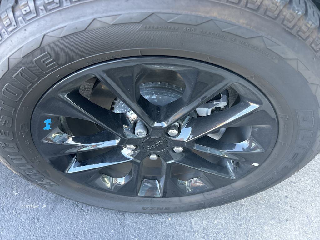 Thumbnail: 2023 Jeep Wrangler - 24