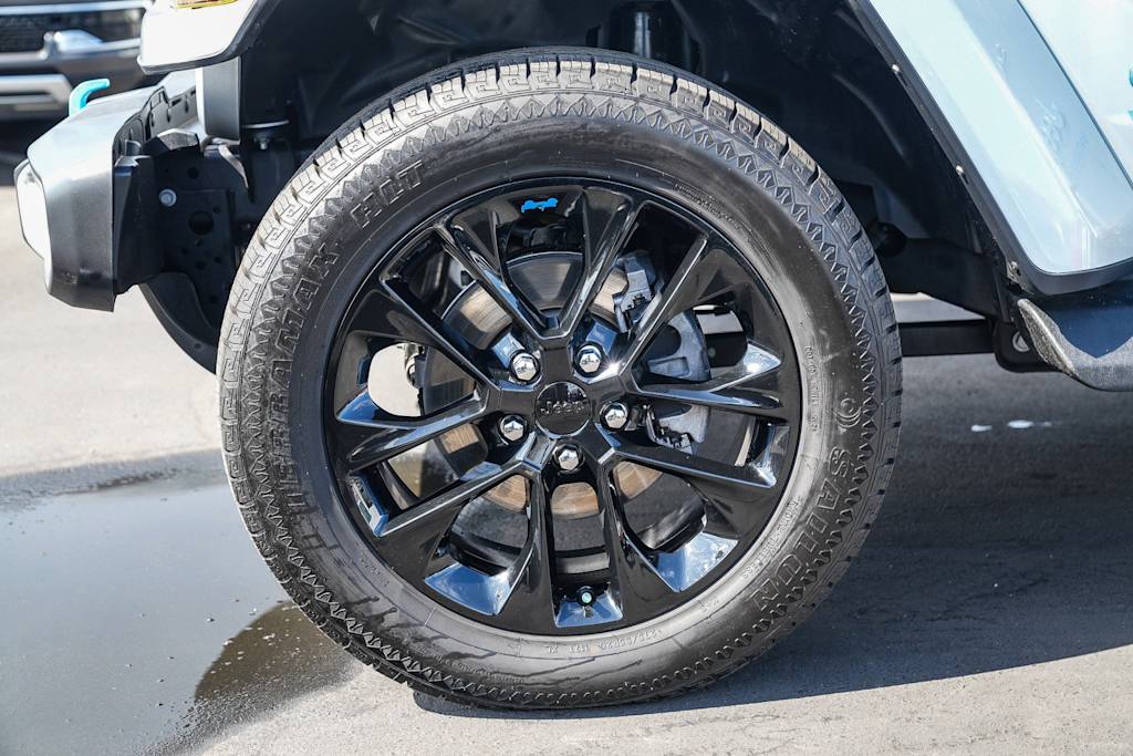 Thumbnail: 2022 Jeep Wrangler - 6