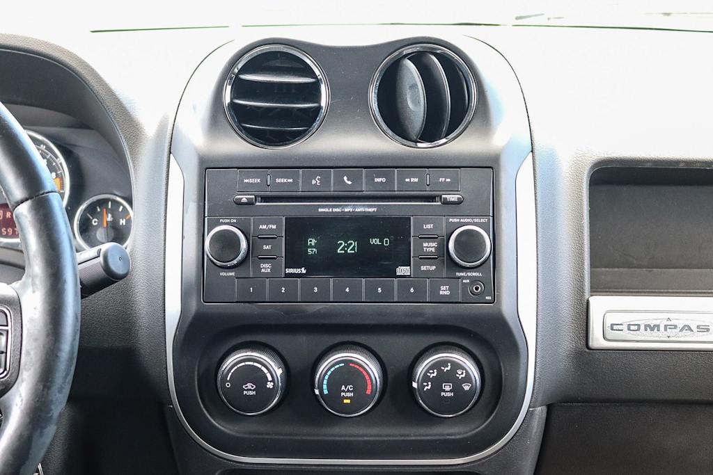 Thumbnail: 2014 Jeep Compass - 12
