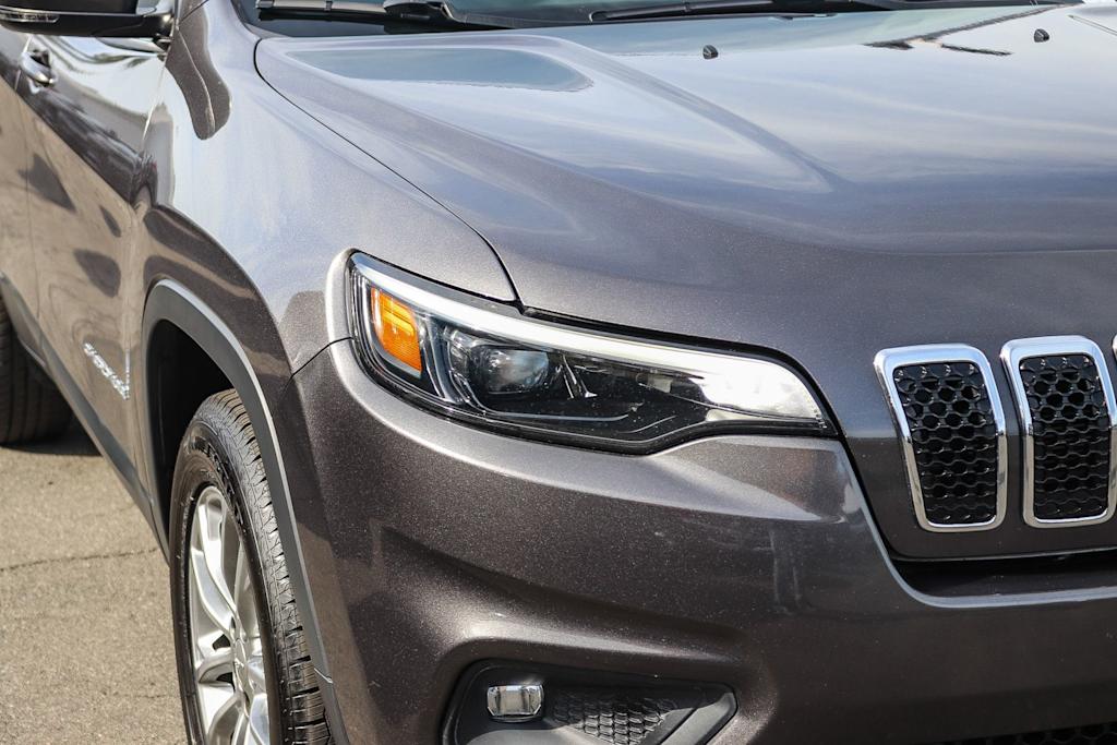 Thumbnail: 2019 Jeep Cherokee - 6