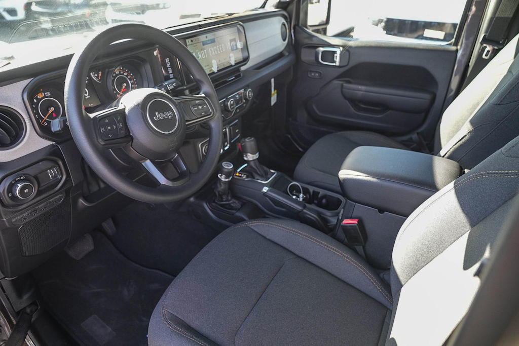 Thumbnail: 2026 Jeep Wrangler - 2
