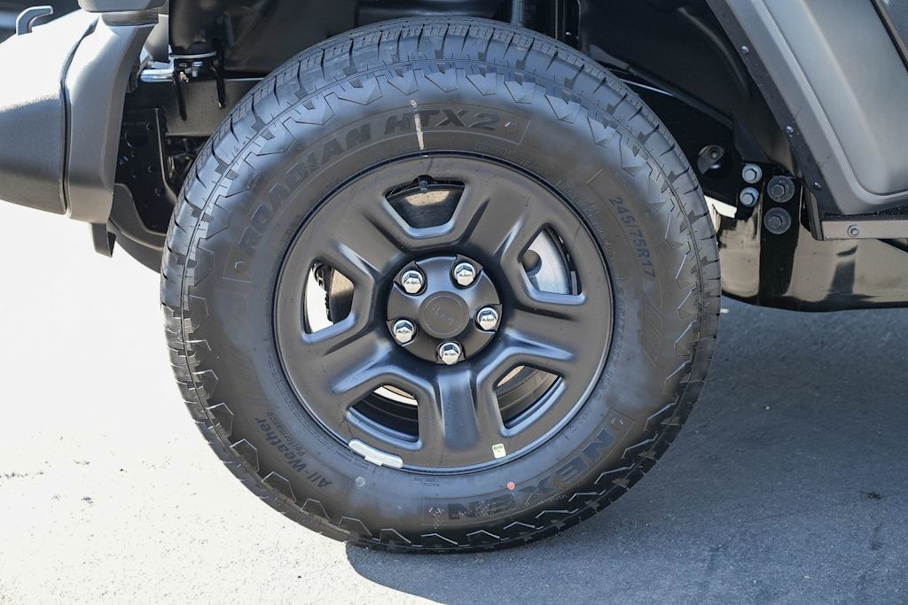 Thumbnail: 2026 Jeep Wrangler - 6