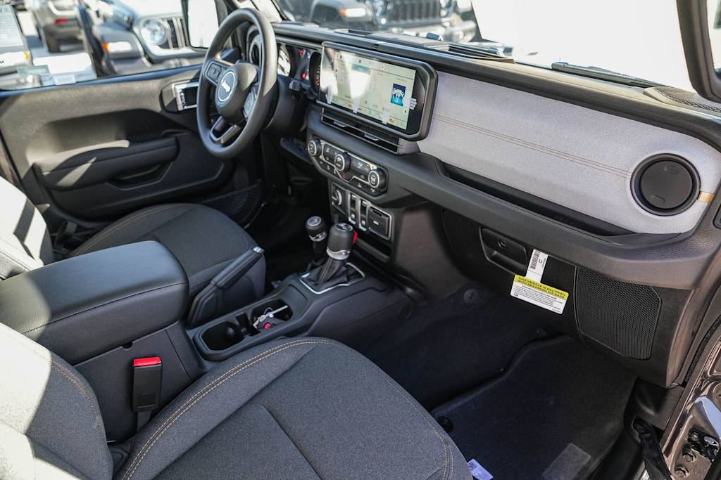 Thumbnail: 2026 Jeep Wrangler - 7