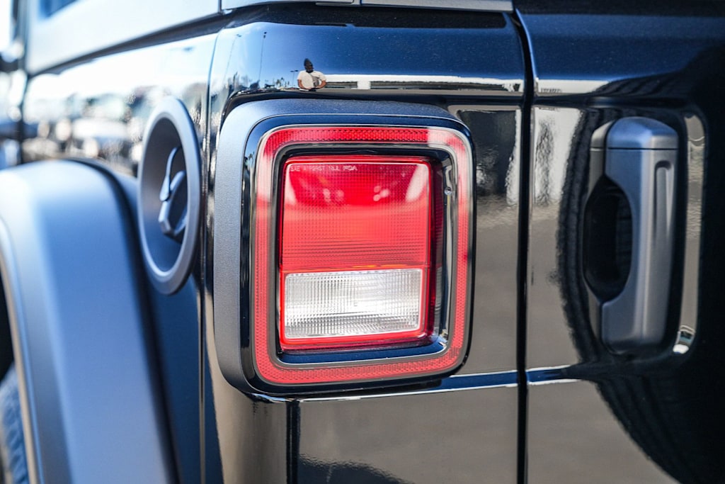 Thumbnail: 2026 Jeep Wrangler - 13