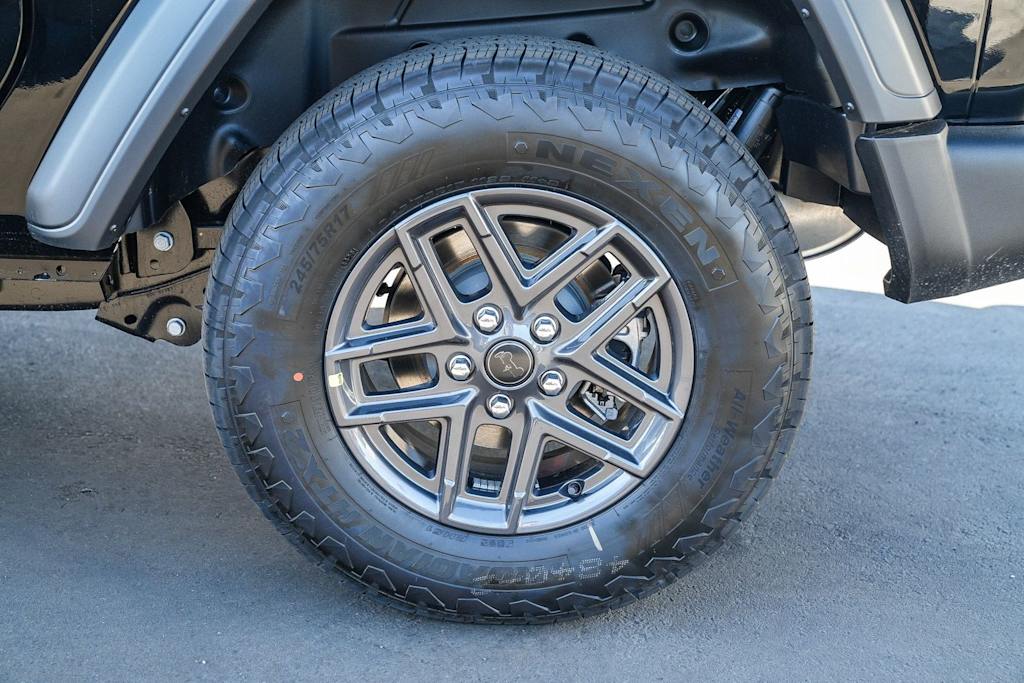 Thumbnail: 2026 Jeep Wrangler - 19