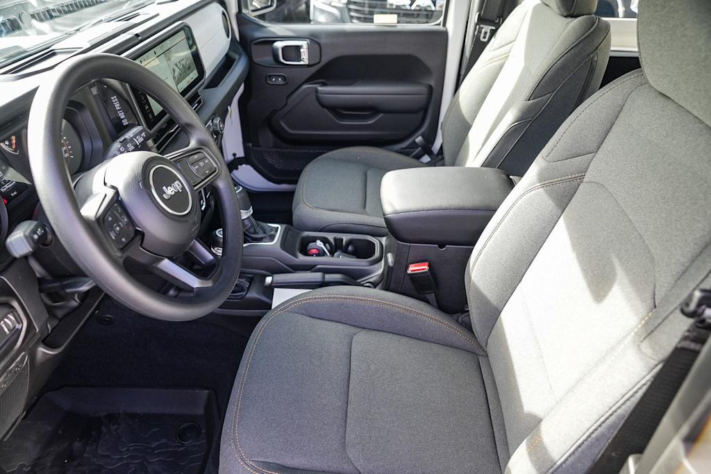 Thumbnail: 2026 Jeep Wrangler - 10